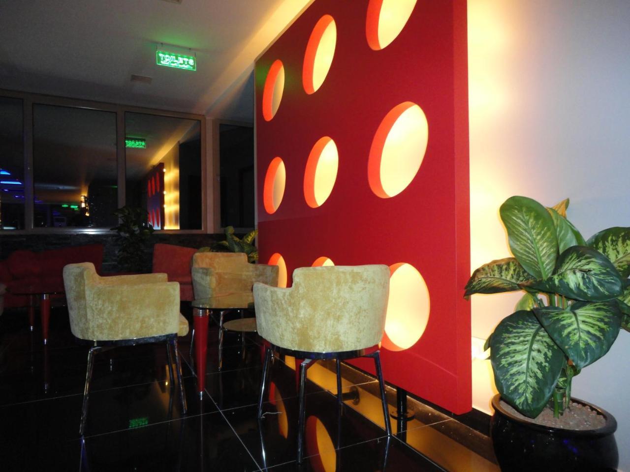 Al Andalus Plaza Hotel มานามา ภายนอก รูปภาพ